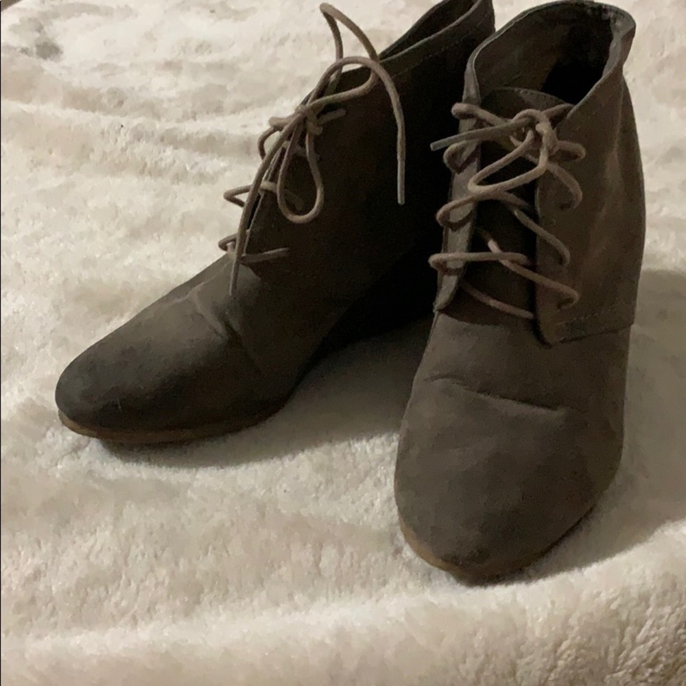 Wedge booties
